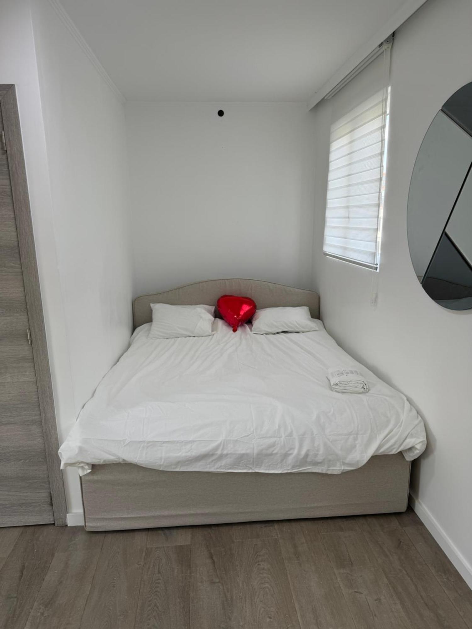 Qozyroom Machelen Exterior photo